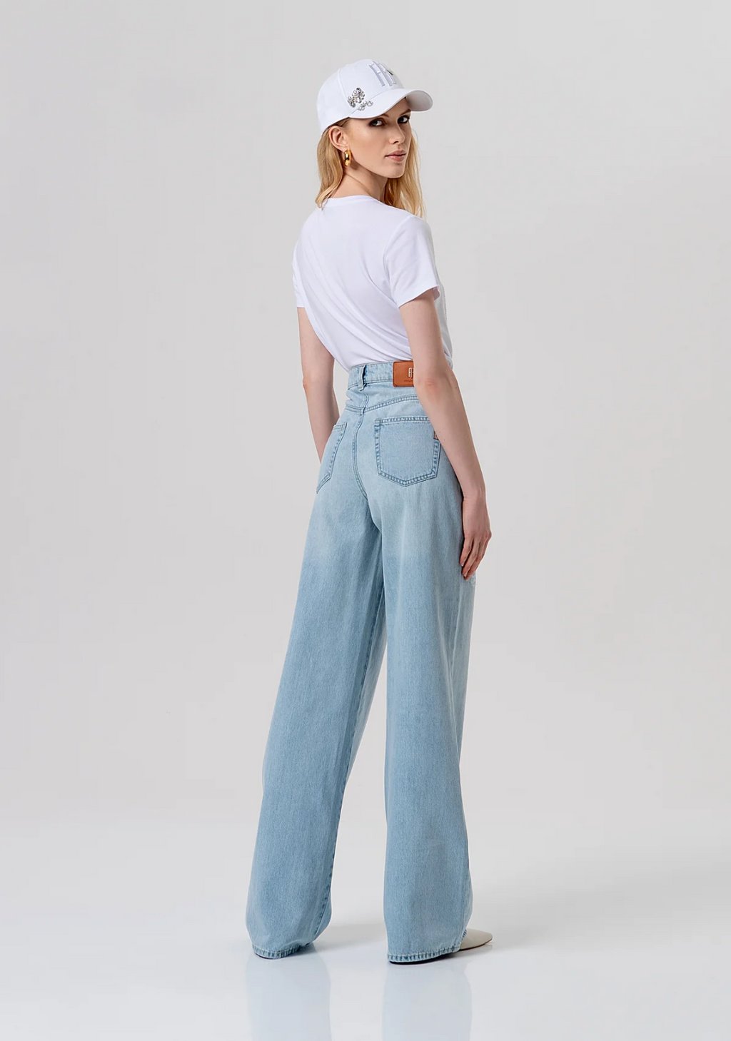 Fracomina - Jeans Flare In Denim Con Bleached