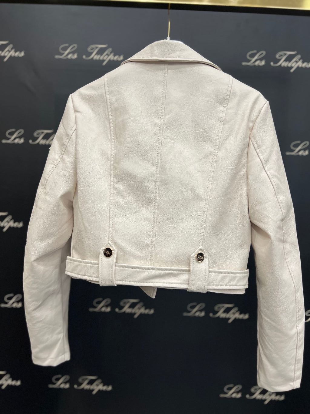 Giubbotto ecopelle con cintura